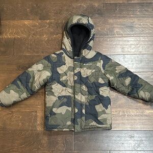 Kids Columbia Green and Tan Camouflage Jacket